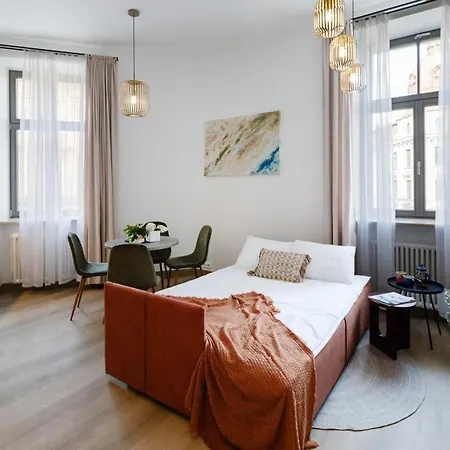 Retreat Design Apartment