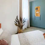 Retreat Design *